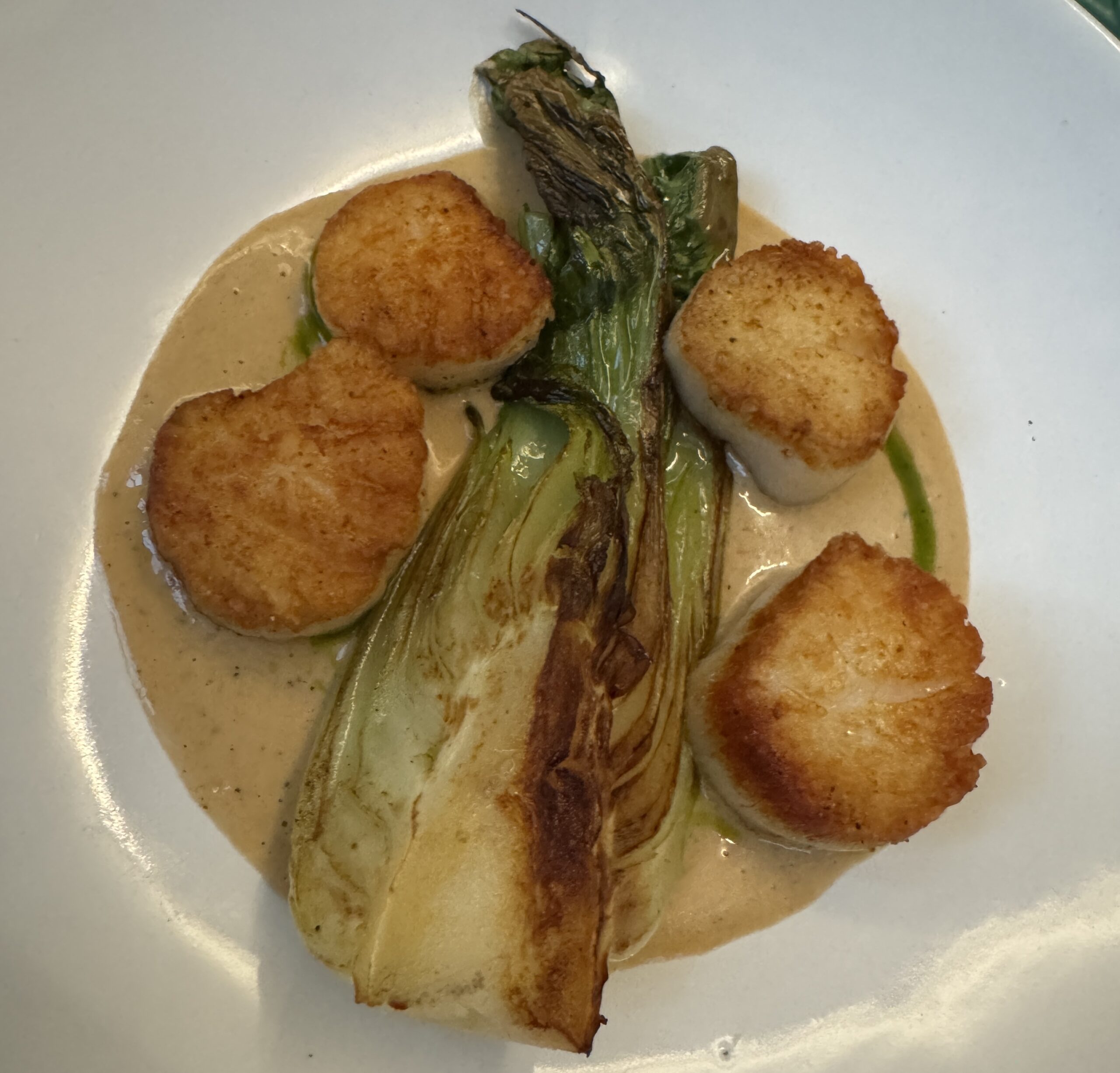 scallops at Bonnie & Clyde v